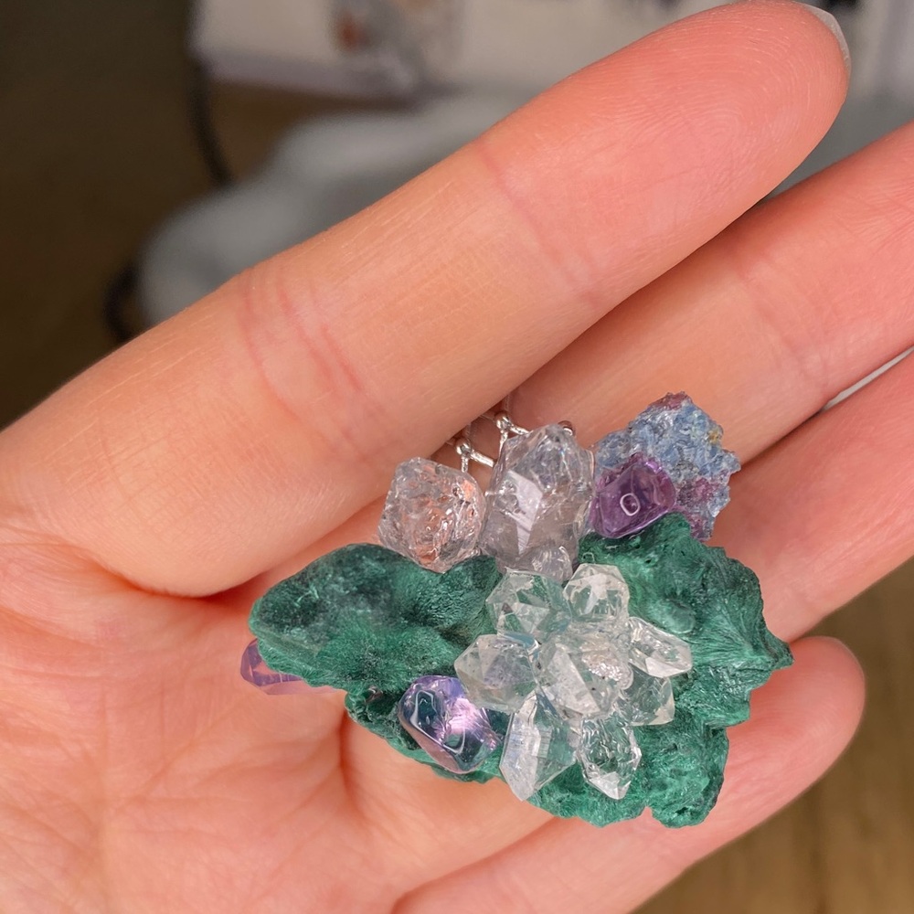 Green Crystal Cluster Statement Ring With Clear A… - image 6